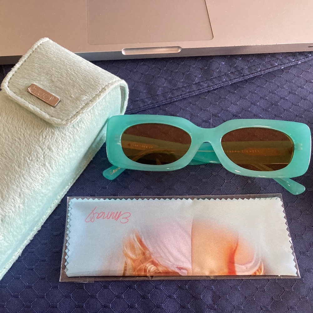 Crap Eyewear Emma Chamberlain Sunglasses Turquoise